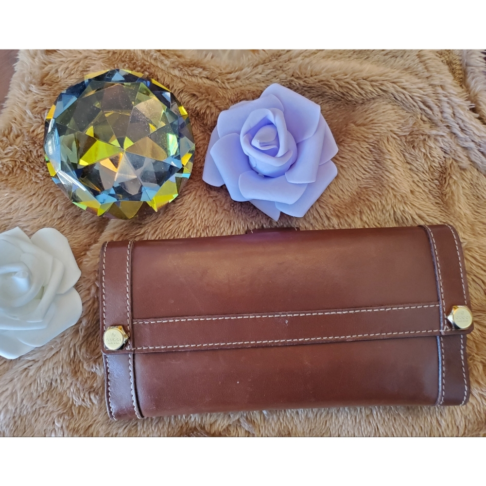 AUTHENTIC Gucci Brown Leather Long Wallet